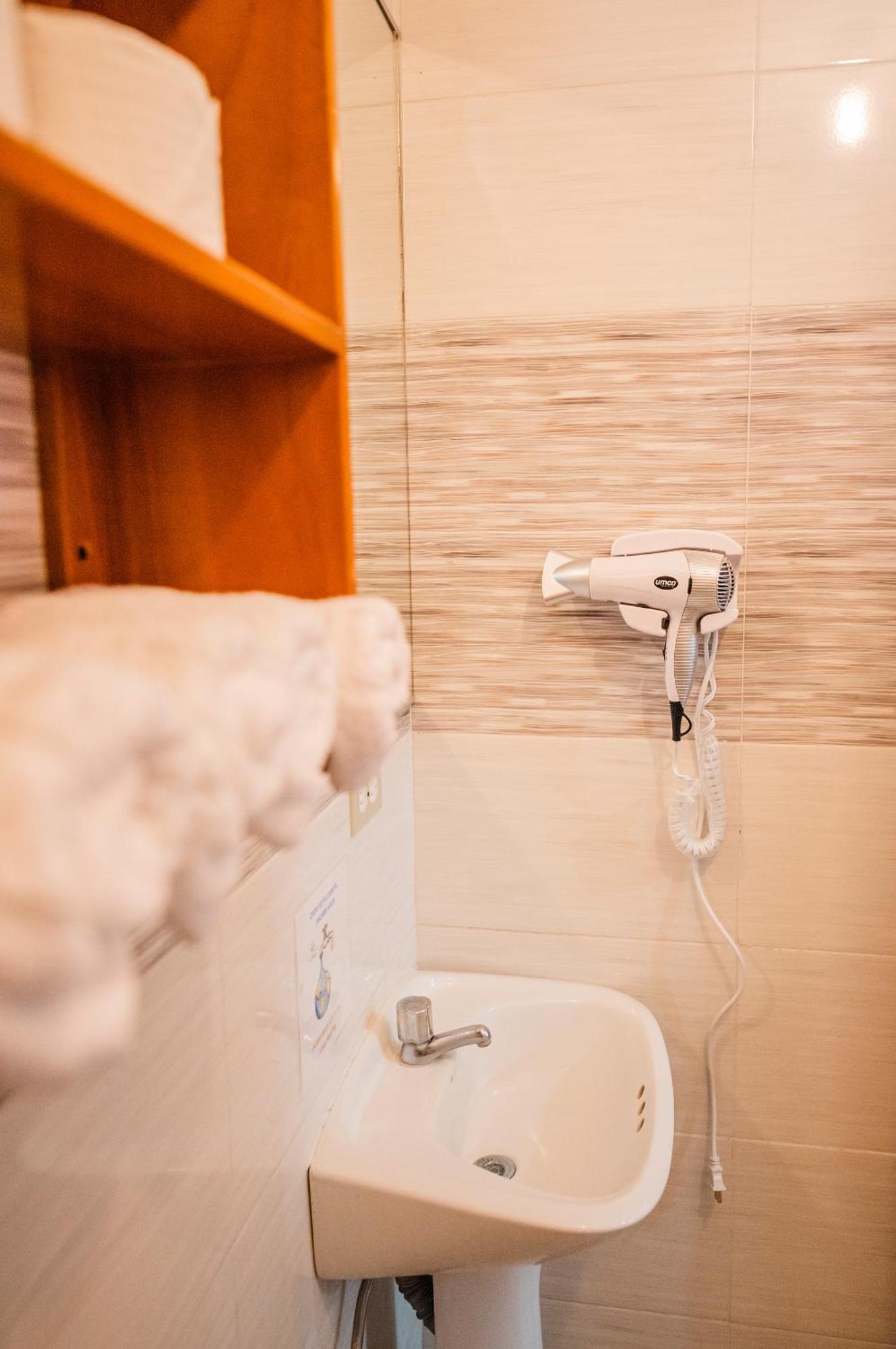 Suites En El Centro ปูแอร์โตอาโยรา ภายนอก รูปภาพ
