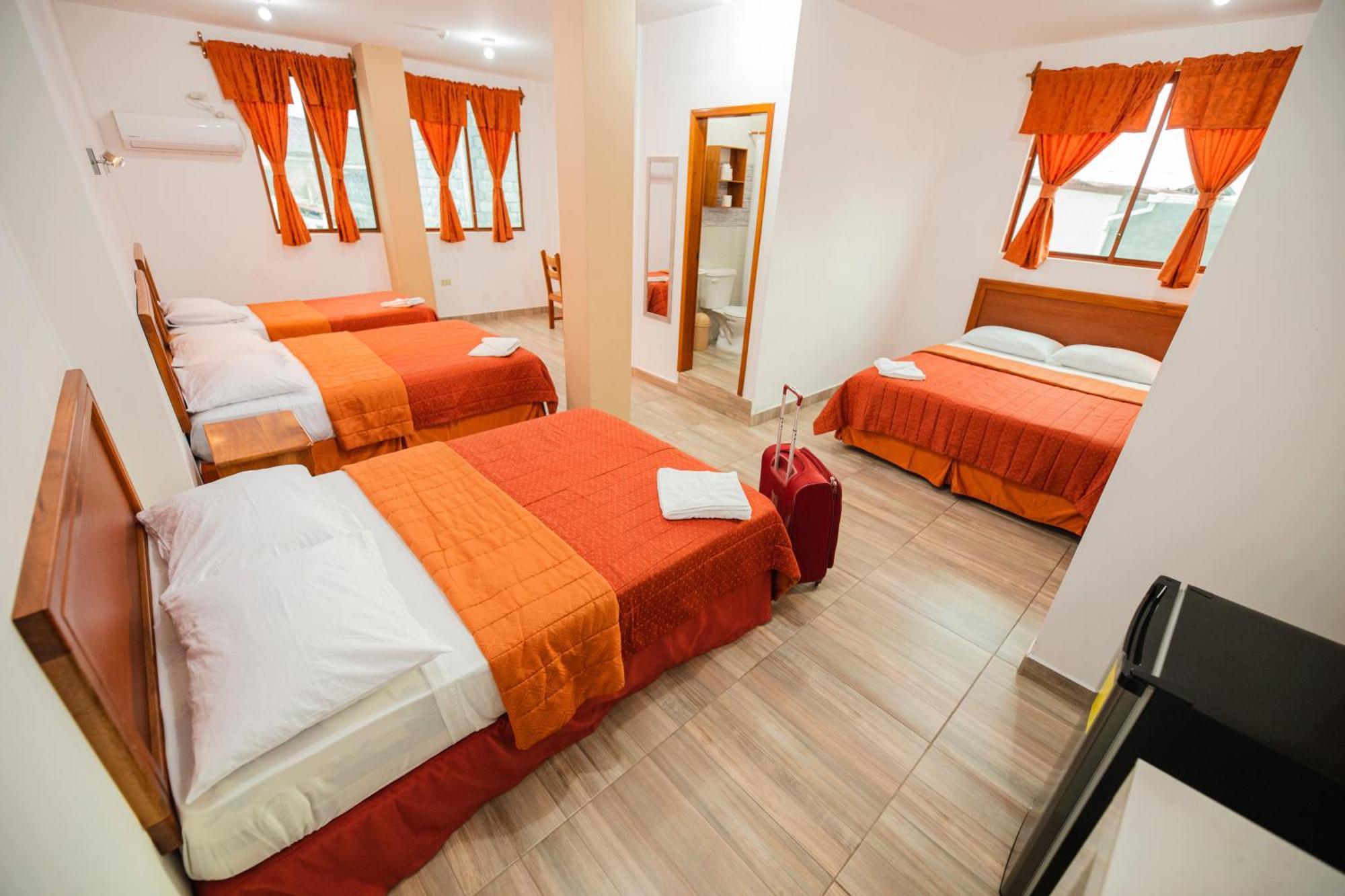 Suites En El Centro ปูแอร์โตอาโยรา ภายนอก รูปภาพ