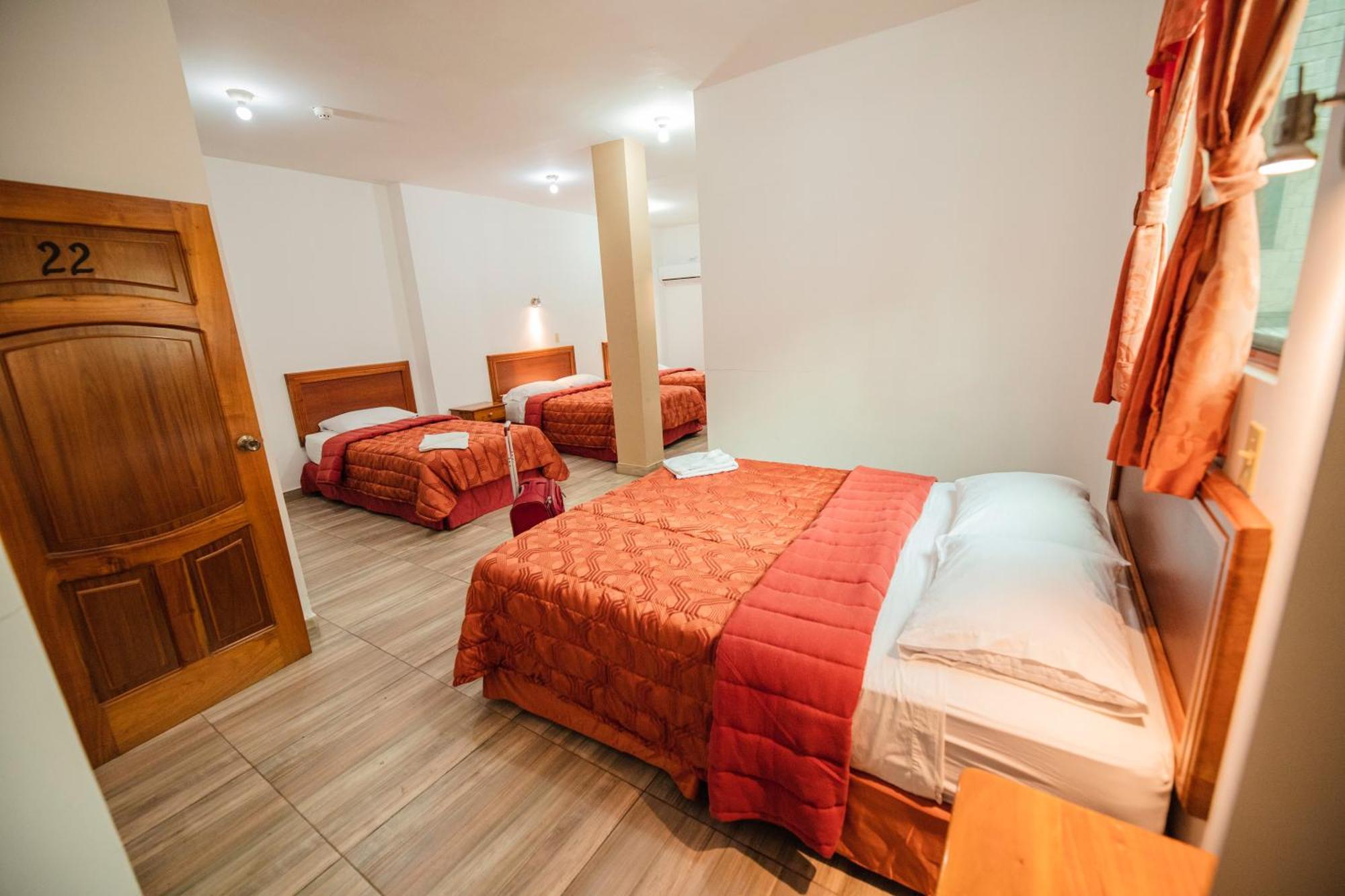 Suites En El Centro ปูแอร์โตอาโยรา ภายนอก รูปภาพ