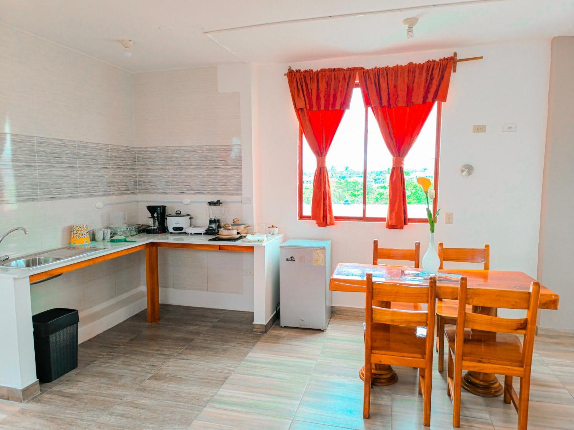 Suites En El Centro ปูแอร์โตอาโยรา ภายนอก รูปภาพ