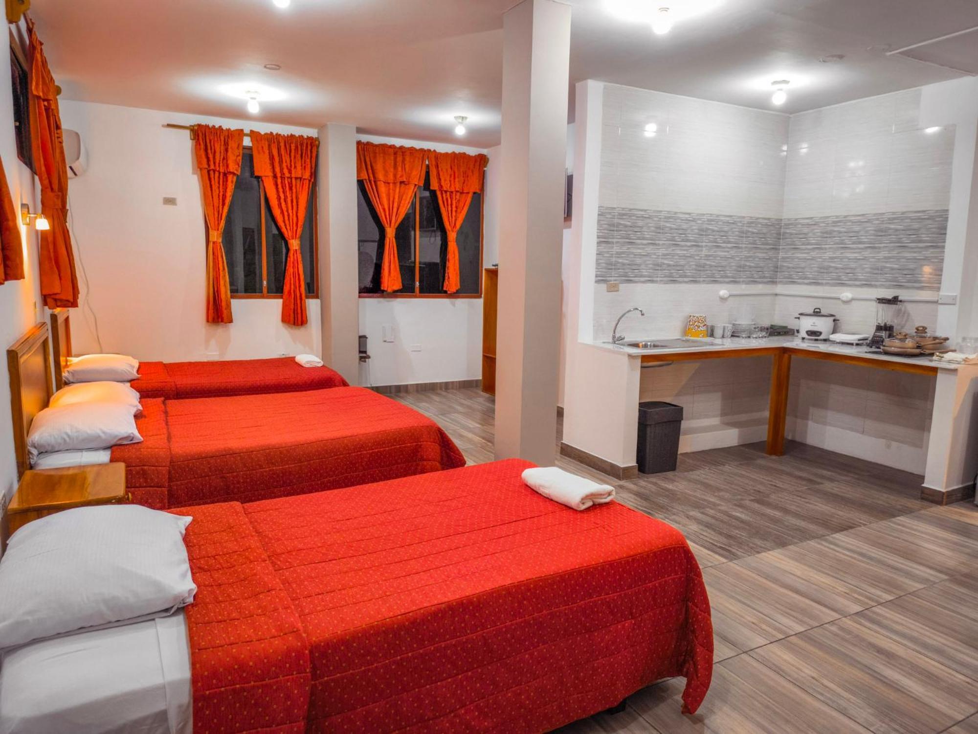 Suites En El Centro ปูแอร์โตอาโยรา ภายนอก รูปภาพ